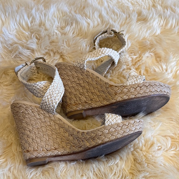 Stuart Weitzman Tan Woven Wedge Sandals - Picture 9 of 13